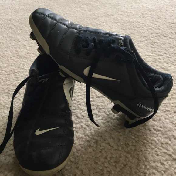 💙⚽️⚾️Navy Cleats for CHEAP!!⚾️⚽️💙 - Picture 4 of 7